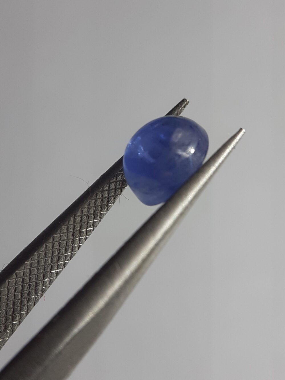 20240531_172104 sapphire -natural blue sapphire cabochon