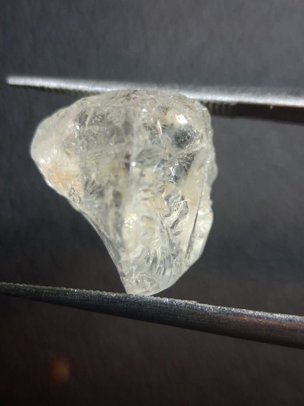 20260613_172542 Natural Rough Topaz · 10.735 ct · Rough for Faceting · Brazil
