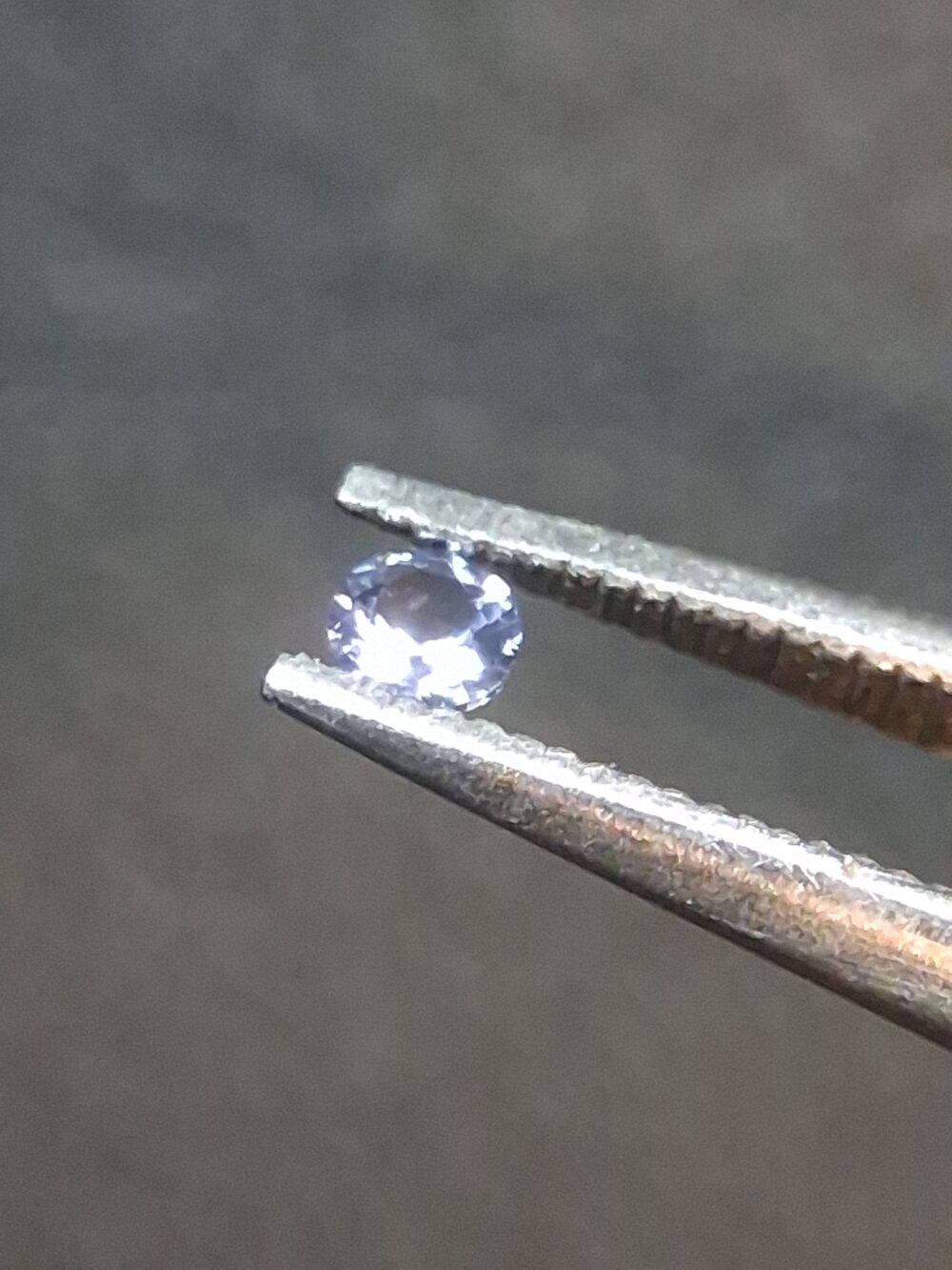 Natural Tanzanite stone · 0.032 ct · Round Brilliant Cut · Tanzania