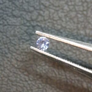 round brilliant cut tanzanite