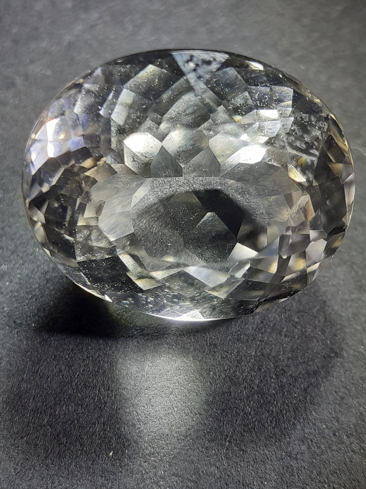 natural-topaz-10-61-ct-oval-unheated-untreated-brasil-certified-by-seller-natural-gems-belgium-precious-stones-72671813599556 Natural Yellow Topaz · 10.61 ct · Oval · mixed Cut · Unheated · Thailand