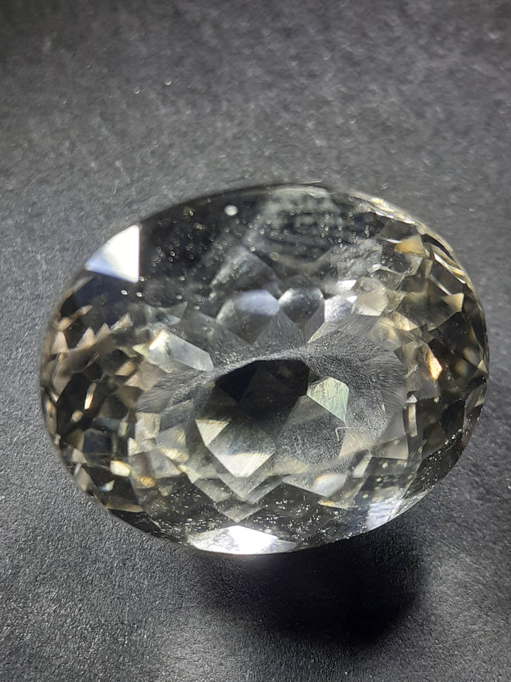natural-yellow-topaz-10-61-ct-oval-unheated-untreated-brasil-certified-by-seller-natural-gems-belgium-precious-stones-72671814713668 yellow topaz